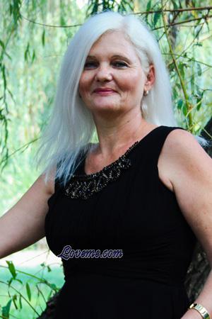 175813 - Elena Age: 58 - Ukraine