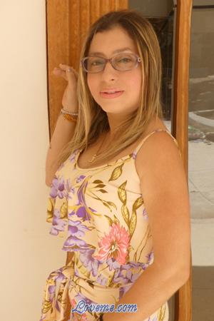 191633 - Johanna Age: 46 - Colombia