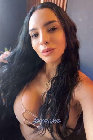 193446 - Luisa Fernanda Age: 39 - Colombia
