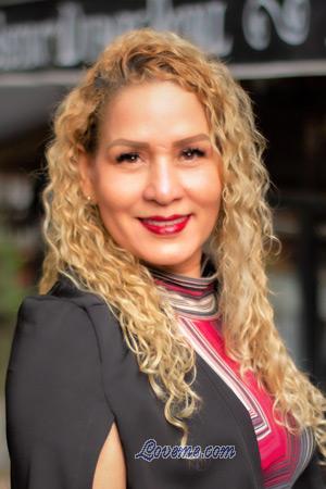 211048 - Yaneth Age: 50 - Colombia