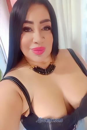 211375 - Olivia Age: 44 - Colombia