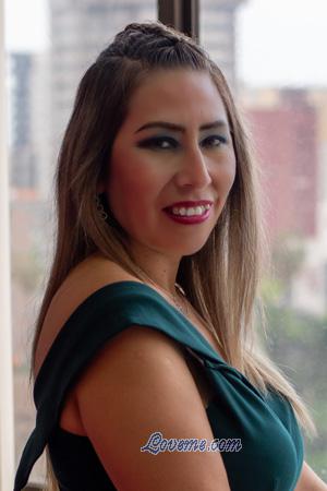 215563 - Carmela Age: 49 - Peru
