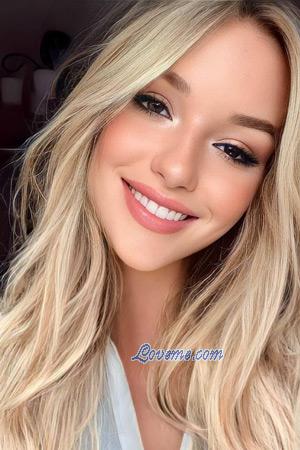 216782 - Alina Age: 24 - Romania