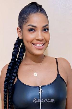 219152 - Leonela Age: 29 - Colombia