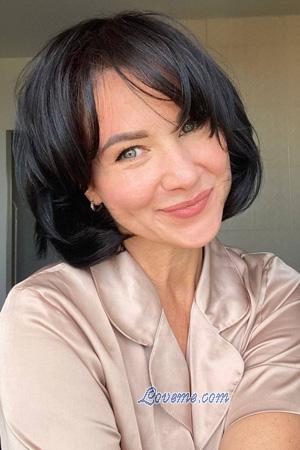 221682 - Nadiia Age: 55 - Ukraine