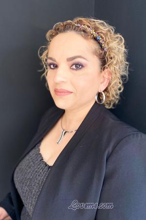 Ladies of Costa Rica