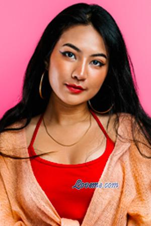 227305 - Warachaya Age: 25 - Thailand
