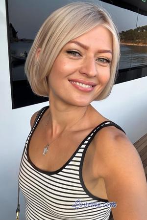 228184 - Dariia Age: 43 - Ukraine