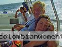 cartagena-women-boat-1104-25