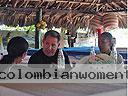 cartagena-women-boat-1104-6